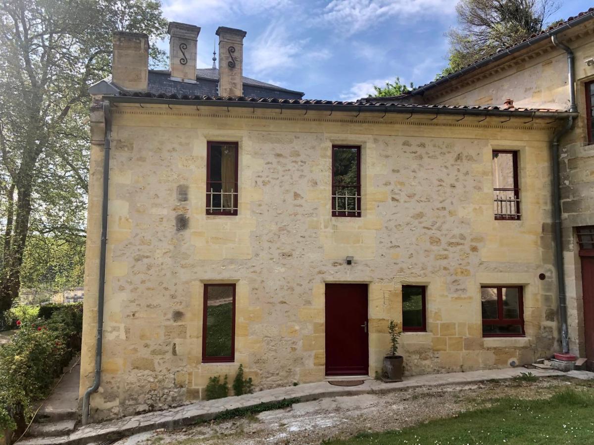L'Abbaye Du Chateau Du Vallier Langoiran Bagian luar foto