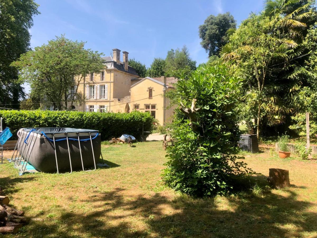 L'Abbaye Du Chateau Du Vallier Langoiran Bagian luar foto